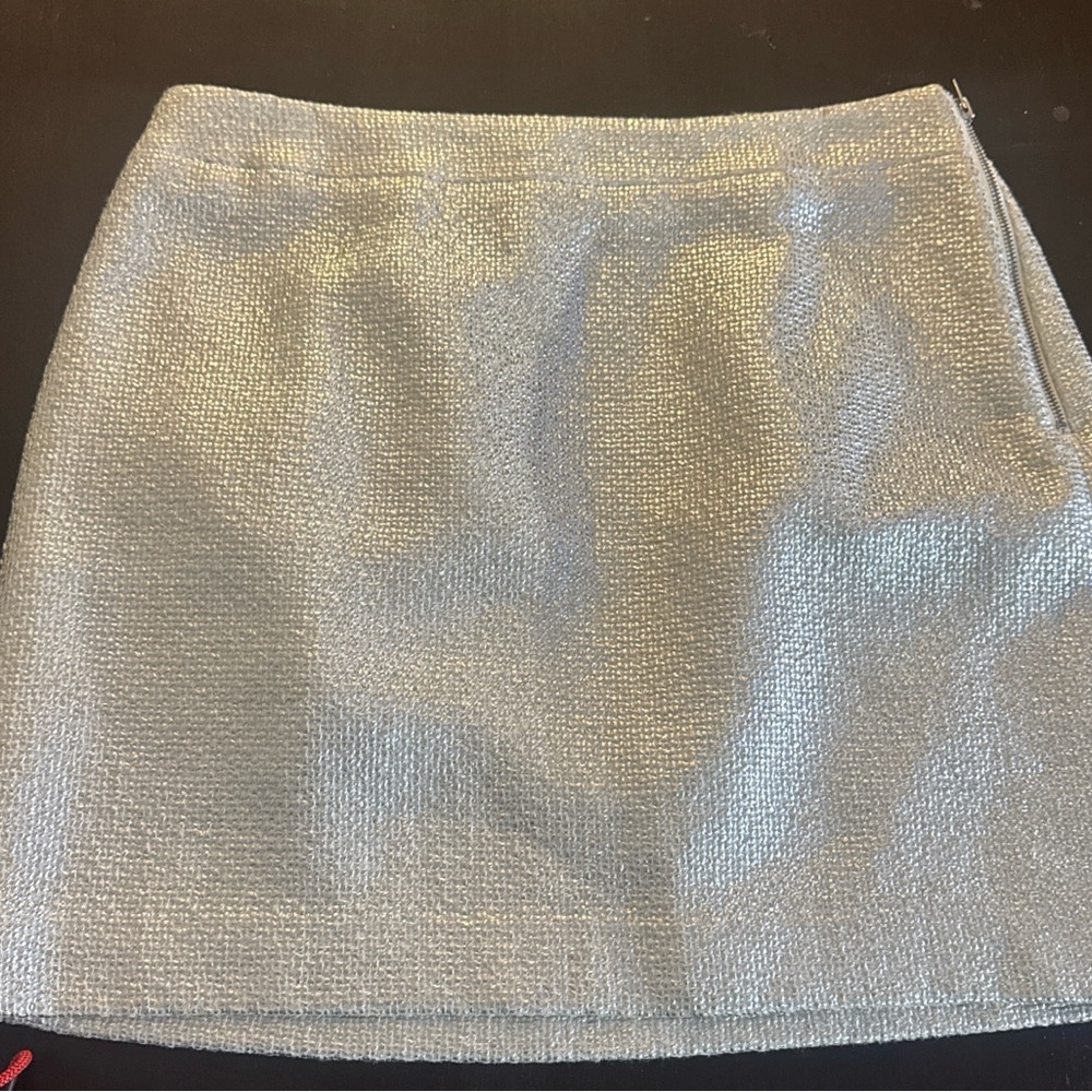 Banana Republic mini skirt with some metallic threading-size 8